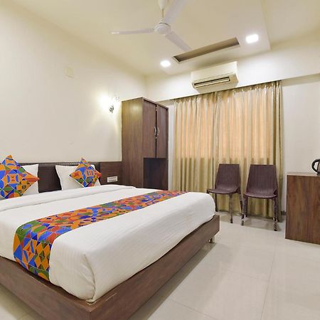 Fabhotel A1 Plaza 아흐메다바드 외부 사진