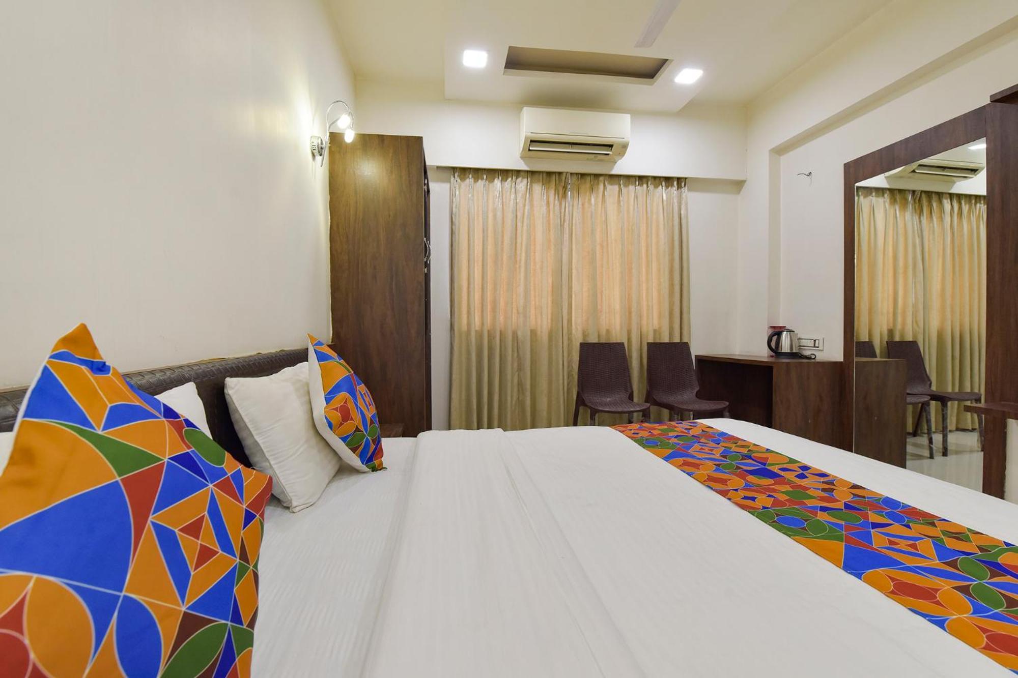 Fabhotel A1 Plaza 아흐메다바드 외부 사진